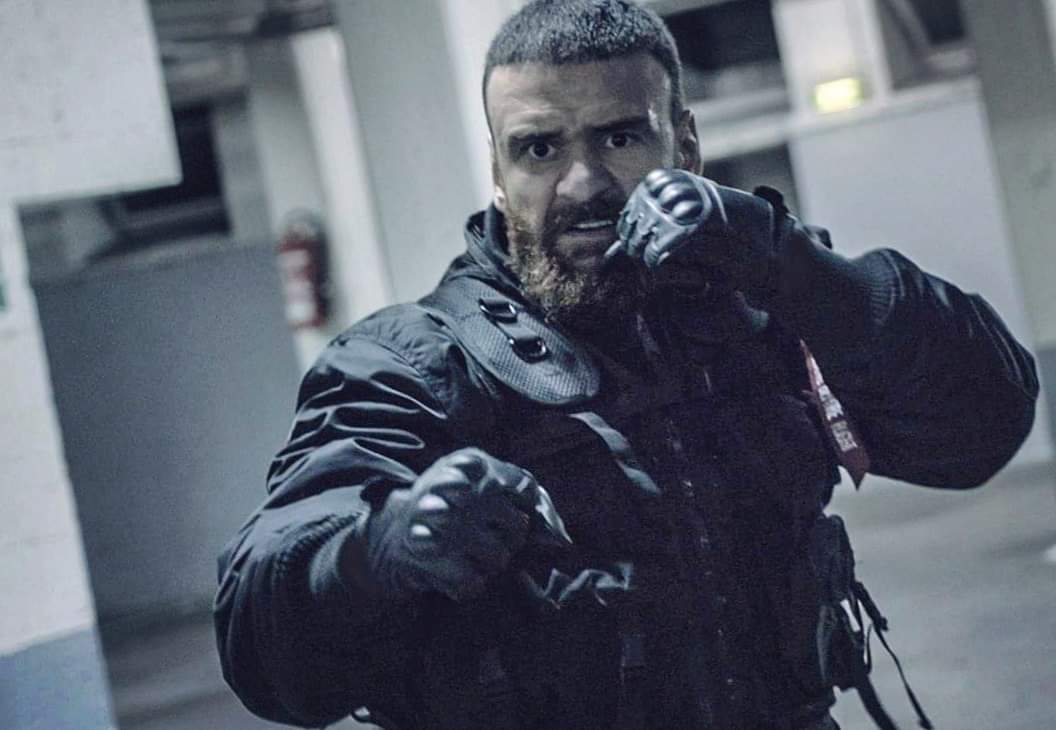 tolga boks_a7fa4cc5cc4b501b94761aa8075d46e3.jpg